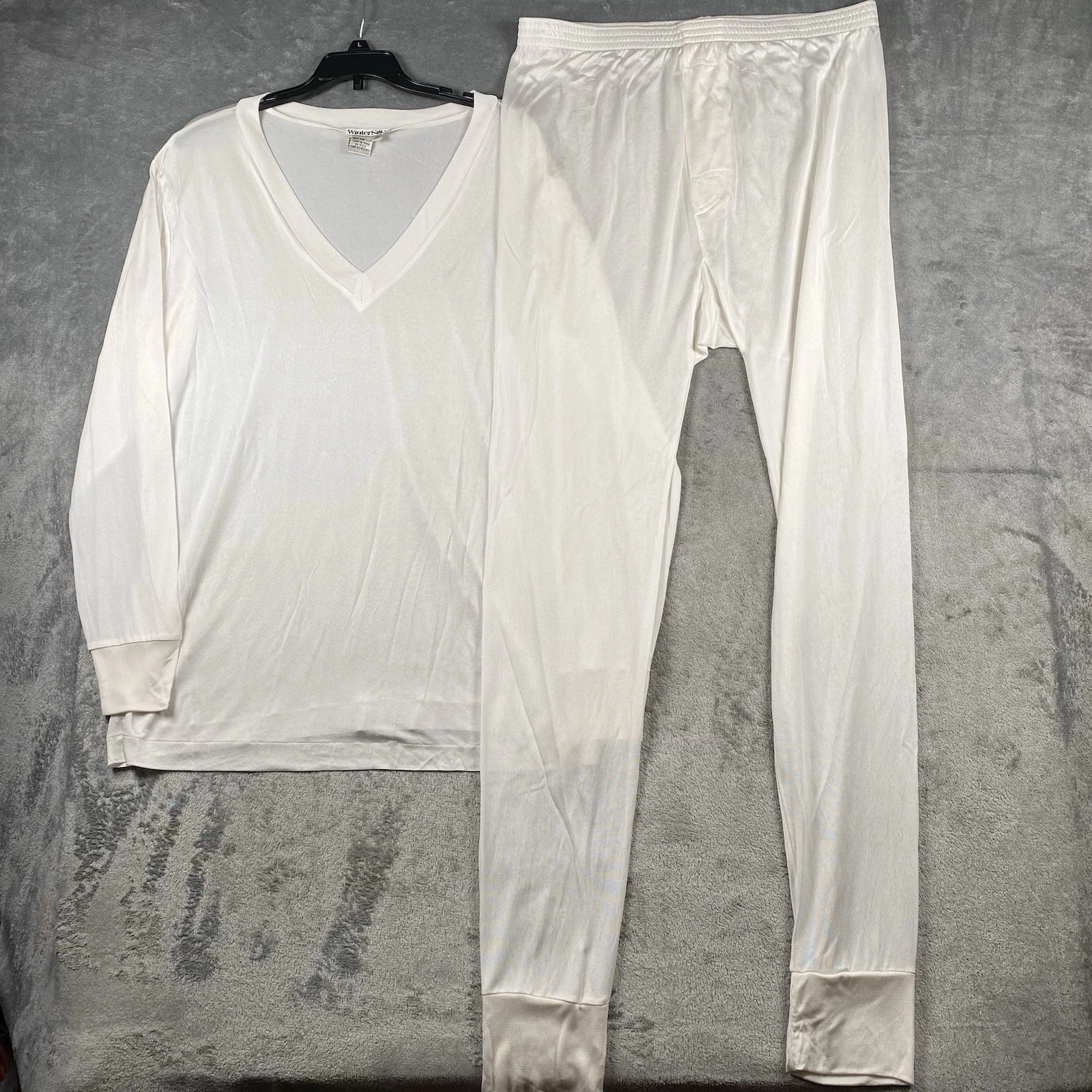 Vtg WinterSilks Base Layer Set Mens Sz XL Ivory 100% Silk Pants Top V-Neck L/S
Opens in a new window