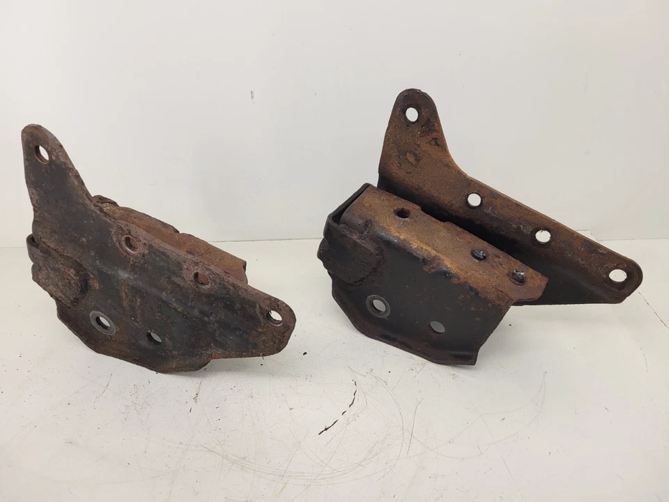 2005-2016 Ford F250 F350 4x4 Radius Control Arm Bracket RH LH pair SET - Image 3 of 4