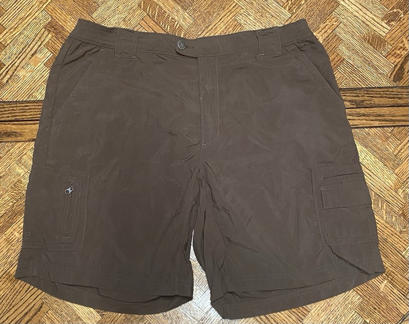 Columbia Womens Sz L Titanium Packable Nylon Omni Dry Shorts Brown Hiking EUC