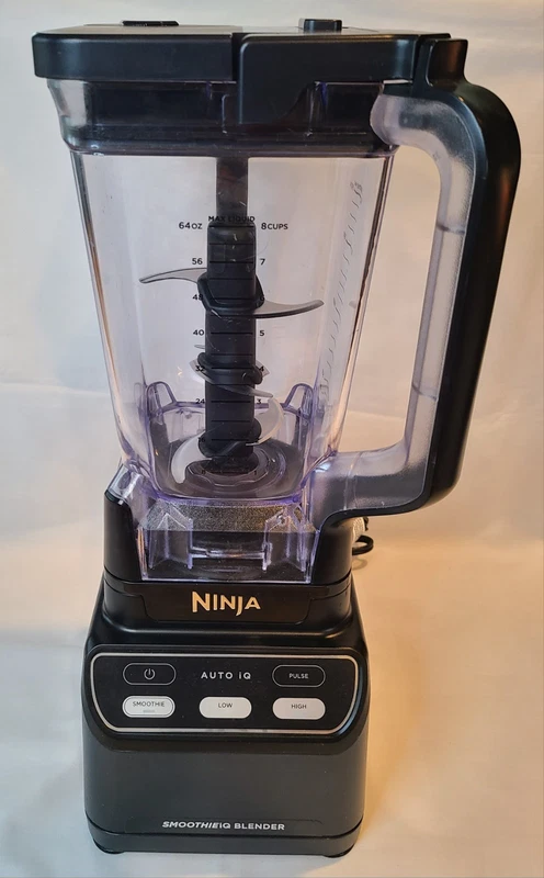 Ninja Professional Auto-IQ Blender