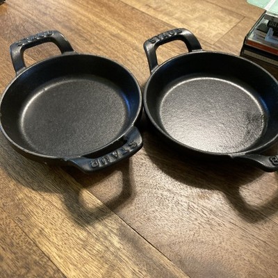 2 Staub Cast Iron 4.5'' Mini Round Gratin Baking Dish - Black - Made in France