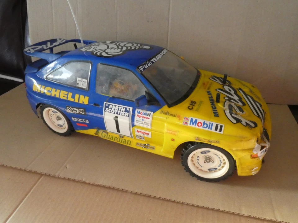 Tamiya Michelin pilot Ford Escort Cosworth 1/10 scale few spares - Image 3 of 4