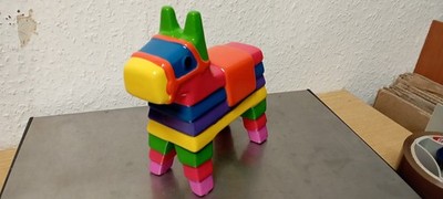 Kikkerland Spardose Piñata