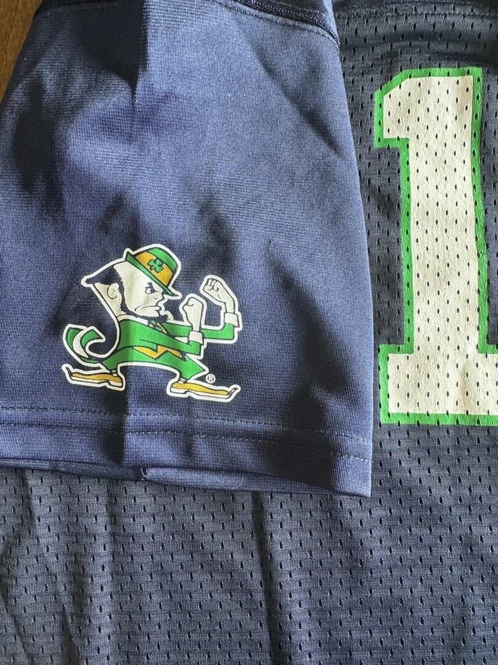 Camiseta Notre Dame University para niños talla mediana 8 número 1 irlandesa Foto 4 de 4