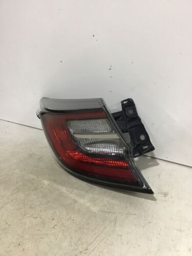 2019 - 2022 TOYOTA COROLLA HATCHBACK LH QUARTER PANEL TAIL LIGHT OEM C22L 14604 - Picture 3 of 6