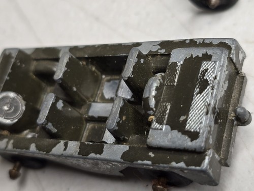 Vintage Midgetoy Military Jeep & Race Car Set - Collectible Die-Cast Treasures - Picture 10 of 19