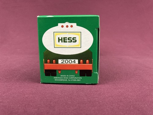Hess Miniature Xmas Annual Release 2004 Tanker Truck Diecast NIB - Picture 6 of 6