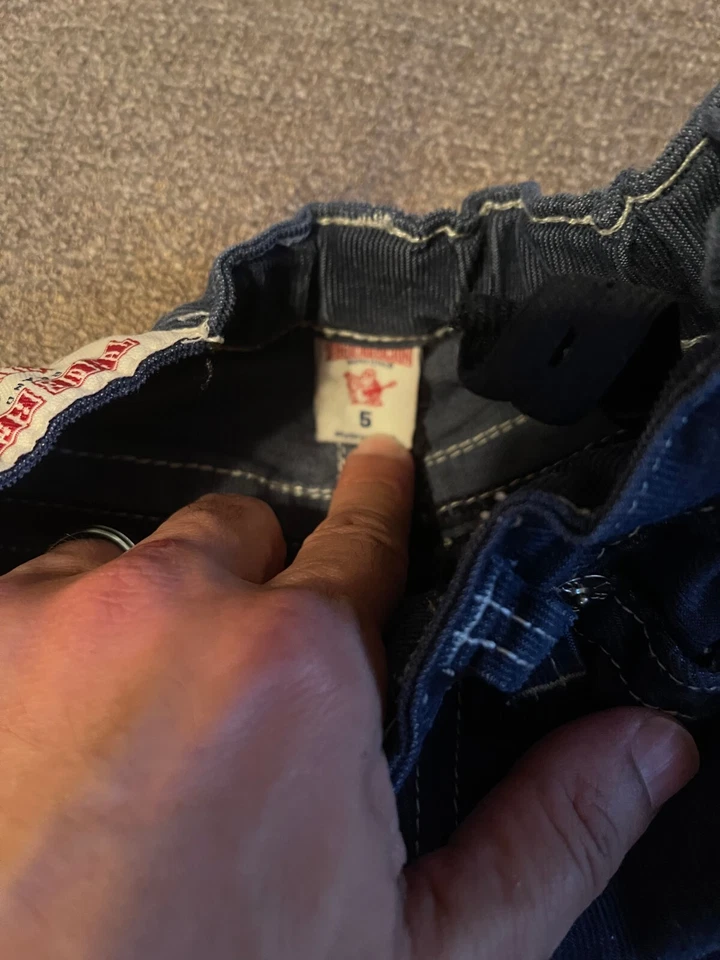 男孩蓝色灯芯绒真宗教裤子 5 码非常好! — 第 2/4 张图片