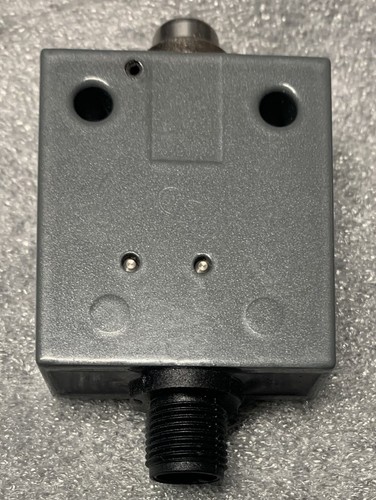 Microswitch HONEYWELL 914CE1-Q hecho en Escocia - Imagen 3 de 3