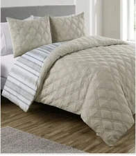 VCNY Home Quad Diamond 3-Pc. Reversible Duvet Cover Set - FULL / QUEEN - Taupe