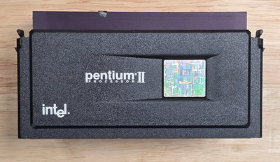 CPU INTEL PENTIUM 2 II 400MHZ PROCESSOR SLOT1 80523PY400512 SL2S7 MMX *TESTED*