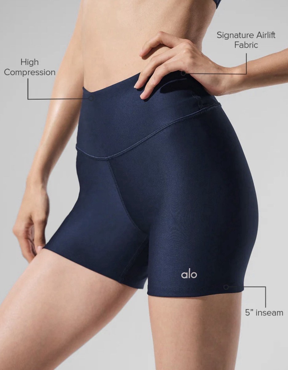 新品 alo アローヨガ 5インチ ショーツ XS ショート バイカーショーツ ALO High Compression Biker Shorts Navy XS 5