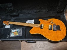 Musicman Axis 1998 D-Tuna E-Gitarre Gold Trans Trem Hartschalenkoffer