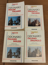 Quattro Dizionari Da Viaggio Italiano/Inglese/Spagnolo  DeAgostini + Accessori