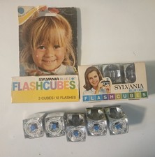 11 Flashcubes Sylvania Blue Dot Camera Flash Cubes New Old Stock