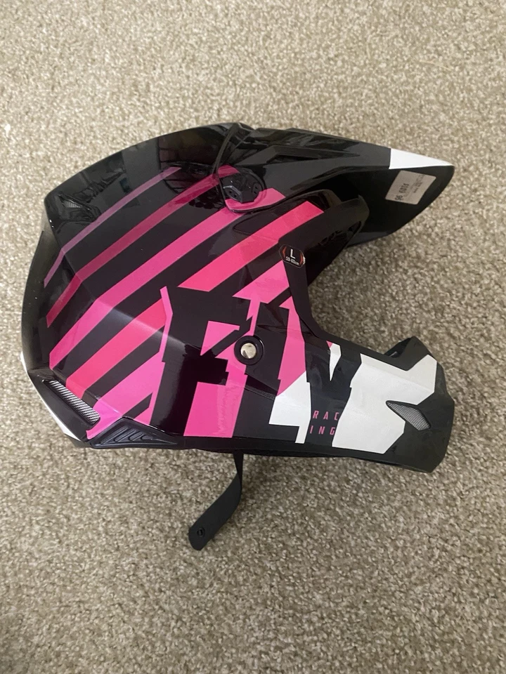 Womens Fly Racing Pink Helmet Size Large (59-60cm) - Image 4 of 4