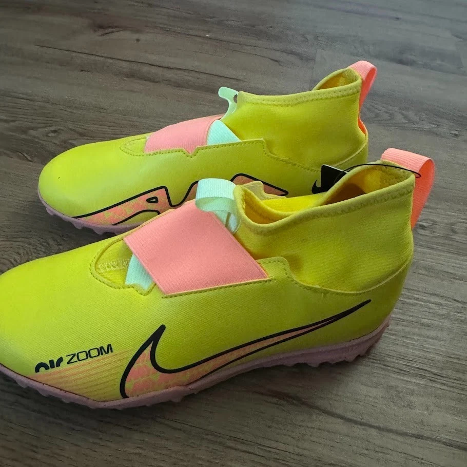 Nike Zoom Mercurial Superfly 9 Academy TF Lucent Pack for Sale