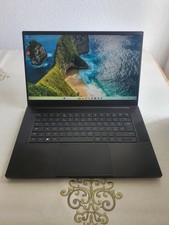 Razer Blade 15 | i7-10750H | RTX 3060 | 32GB RAM | 512 GB SSD