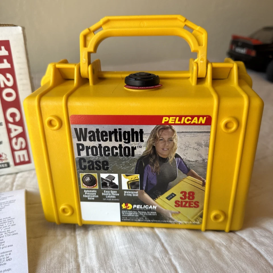 Pelican 1120 Watertight Hard Case with Foam Insert - Yellow #1120 NEW VINTAGE - Image 2 of 4