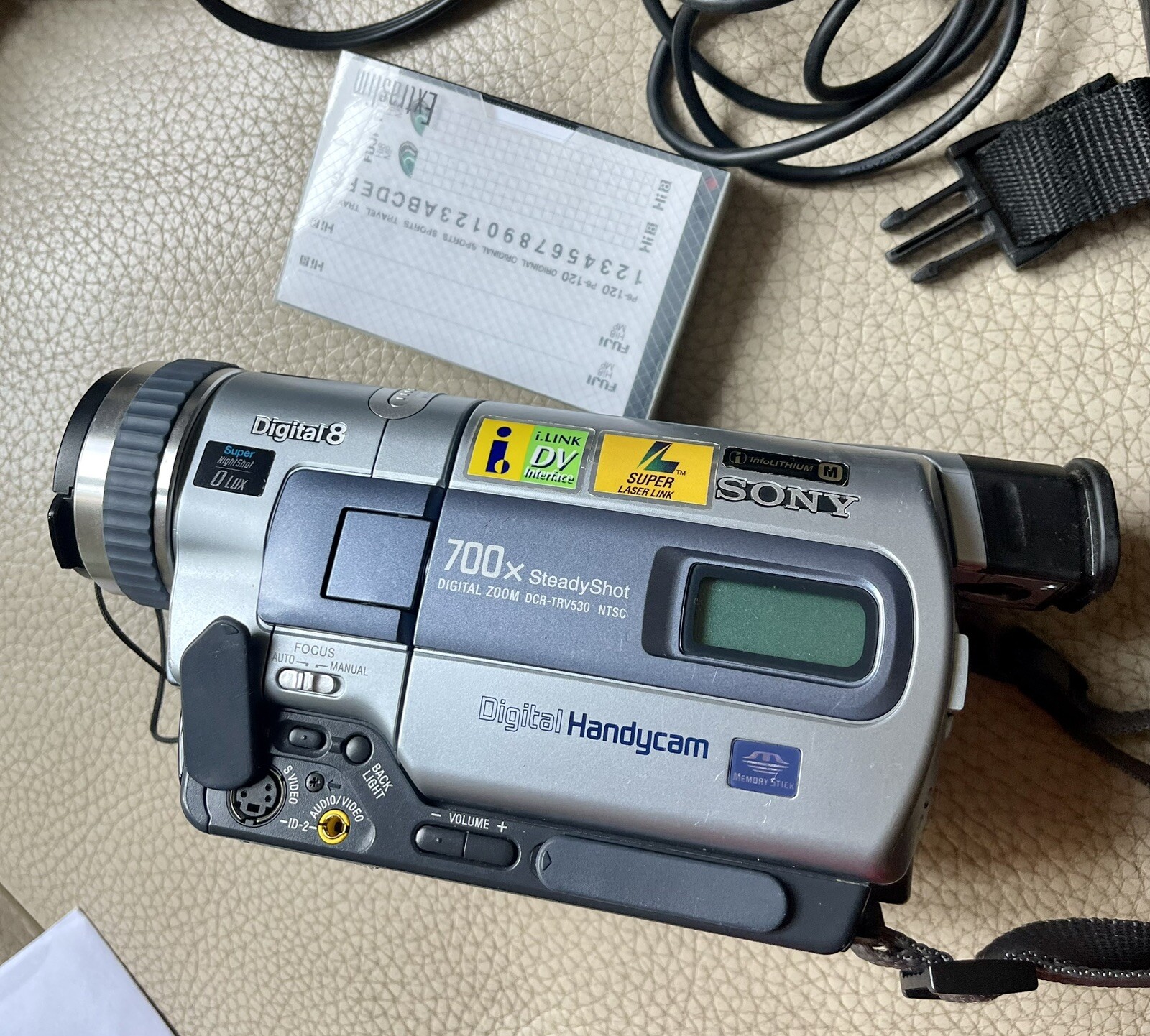 Sony Handycam DCRTRV330 Digital8 Camcorder 700x, In Working Condition