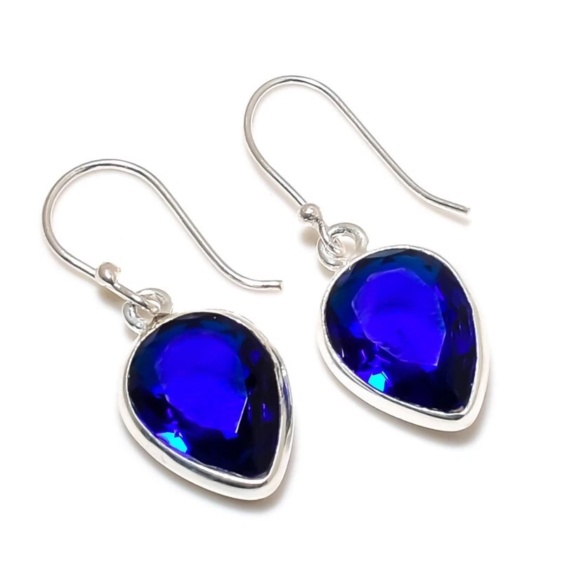 Orecchini In Argento Sterling 925 Con Gemma Blu Zaffiro Creato In Laboratorio - Immagine 4 di 4