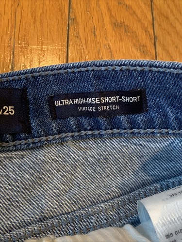 Hollister Ultra High-Rise Short-Short Sz 1 Waist 25 Inseam 2” Cutoff Denim Jeans - Picture 5 of 7