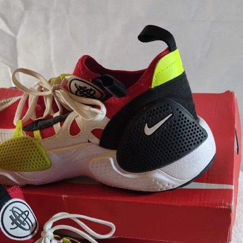 Nike Huarache Edge rot & schwarz mit gelben Sneakers mit klobiger Sohle Gr. 8,5 - Bild 2 von 15