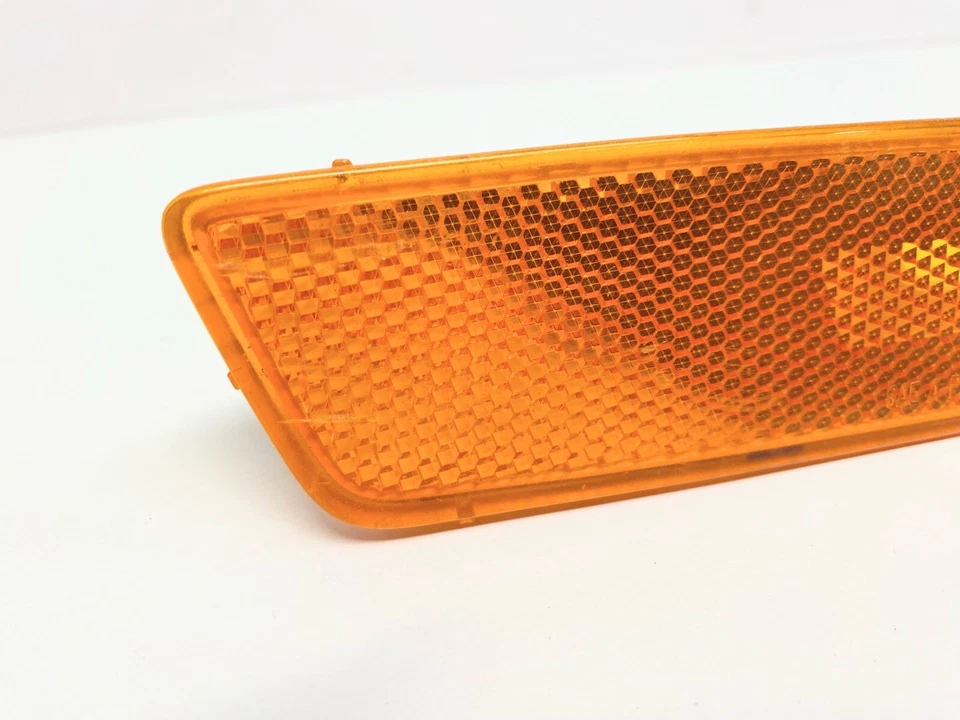 05-10 大众捷达高尔夫帕萨特前保险杠右侧标记信号 1K5 945 072A — 第 2/4 张图片