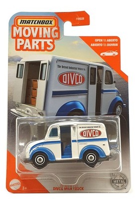 MATCHBOX 1/64 MOVING PARTS DIVCO MILK TRUCK GKP17