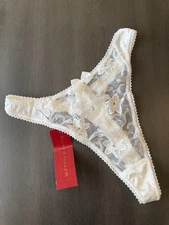 Rigby & Peller Thong Womens Large White Opera Swiss Lace Made in England 1070
