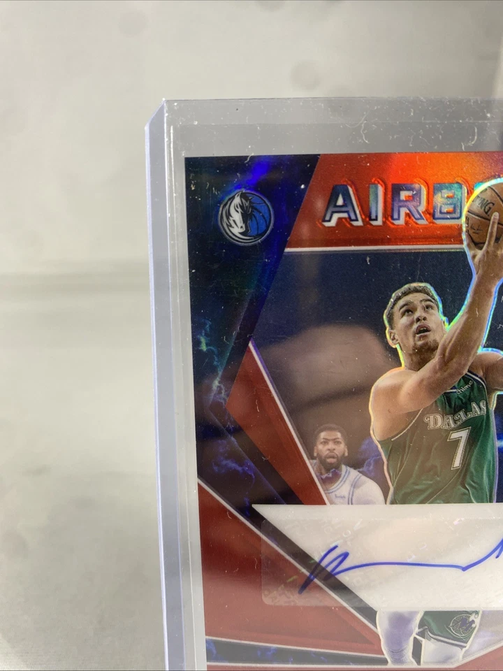 2020-21 Panini Chronicles - Airborne Signatures Red Prizm #AIR-DPW Dwight Powell - Image 2 of 4