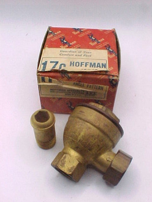 HOFFMAN SPECIALTY THERMOSTATIC TRAP 1/2'' X 1/2'' ANGLE 17C  SD