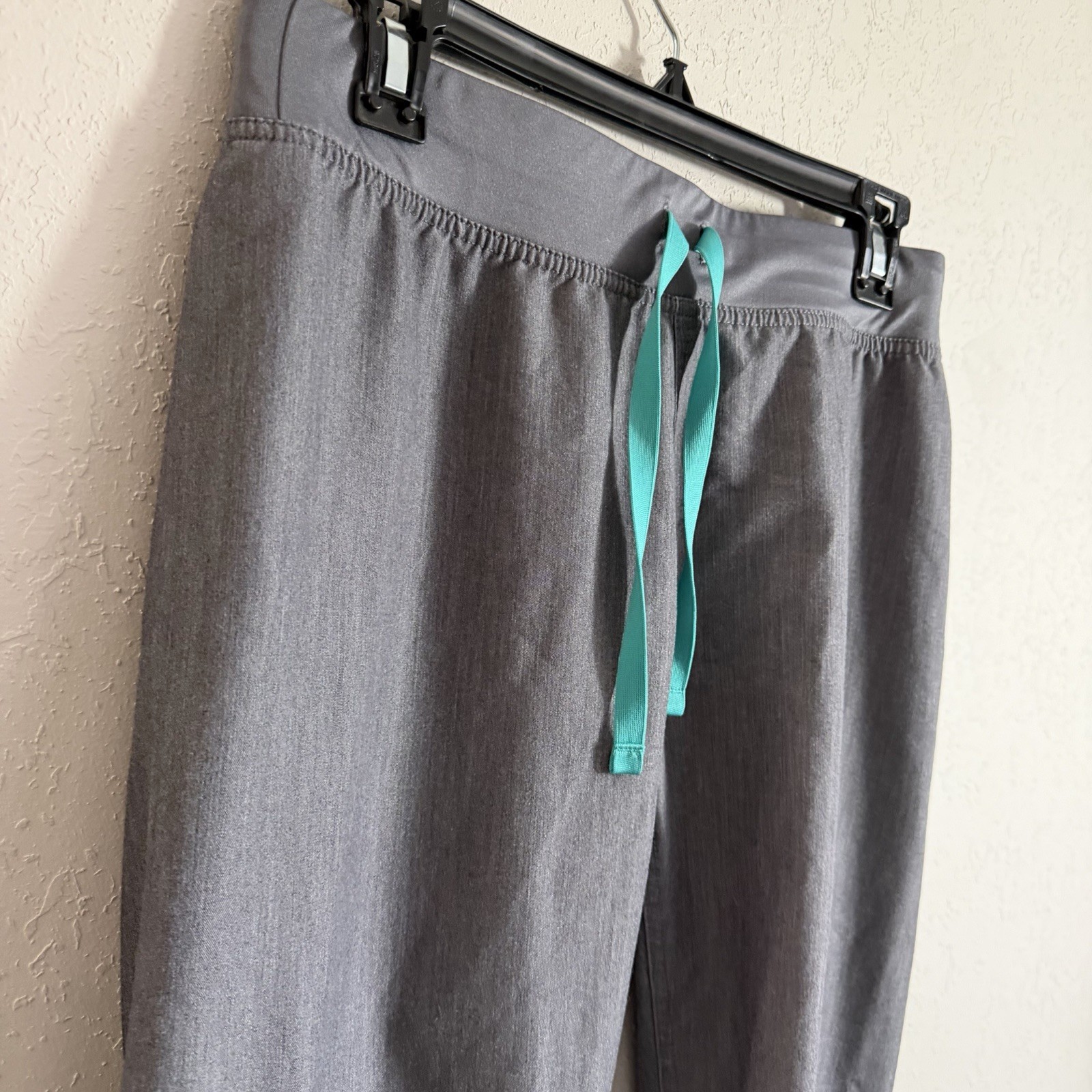 FIGS Livingston Basic Technical Collection Gray S… - image 2