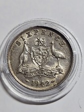 1942 D Australia Silver Sixpence Coin aUncirculated 6 Pence George VI Ruler