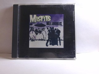 Misfits – Walk Among Us (CD US 1988 Ruby) BK731