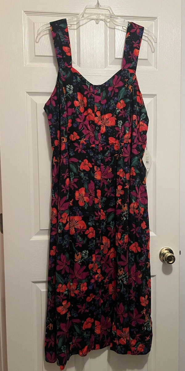 chinese dress ladies Black Floral Wrap Dress with Half-Wheel Line Design