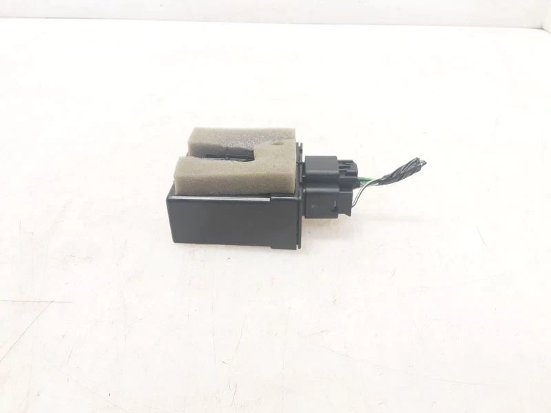 Módulo de asiento térmico Jeep JK Wrangler OEM 56046630AA 2011 110764 Foto 3 de 4