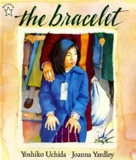 The Bracelet - Paperback By Uchida, Yoshiko - VERY GOOD