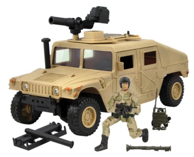ARMY DESERT HUMVEE 26cm & ARTICULATED FIGURE - World Peacekeepers Age 3+