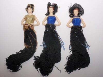 Lot 3 Putting on the Ritz Tassel Doll *As-Is, MISSING STAND*