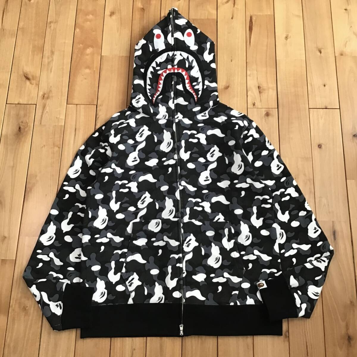 BAPE CAMO SHARK HOODIE ダニエル&ヘリン L BAPE CAMO SHARK HOODIE ダニエル&ヘリン ハーフ L BAPE CAMO