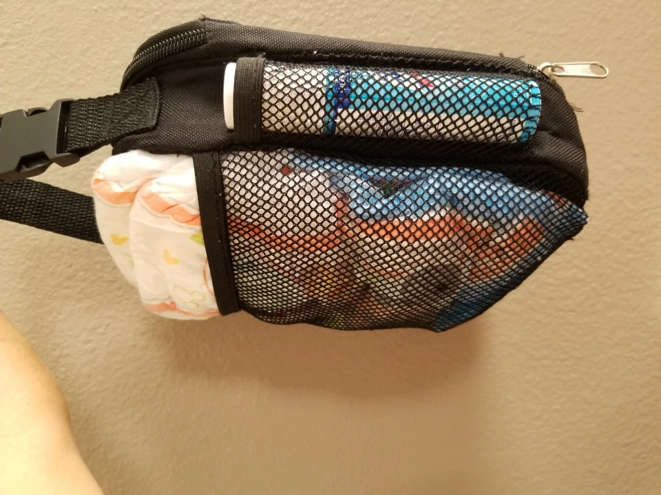 Bolsa de toallitas húmedas para bebés, estuche de viaje dispensador portátil con soporte para toallitas bolsa de pañales Foto 4 de 4