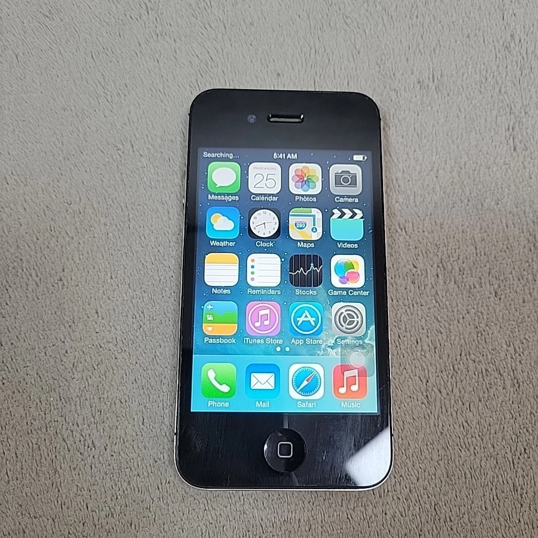 Apple iPhone 4 8 GB Cell Phones & Smartphones for Sale | Shop New