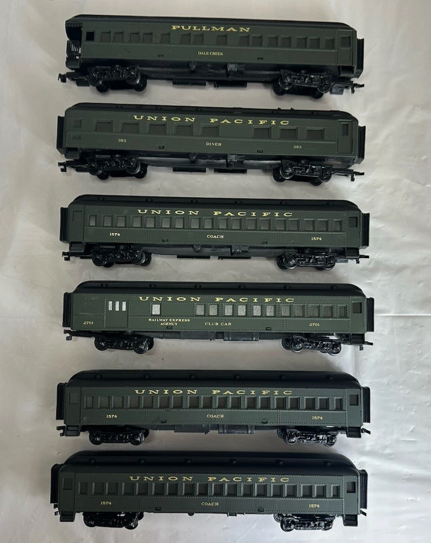 Union Pacific Railroad HO with Vintage Model Railroad Passenger