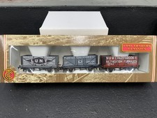 Bachmann 33-031 OO Gauge Coal Trader Classics West Midlands 3 Wagon Set