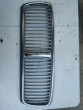 1993 JAGUAR Xj6 Front Grille