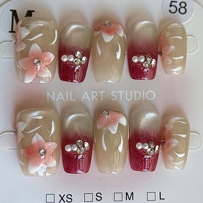Handmade Nude 3D Flower Press-On Nails Size M Medium Square Reusable False Nail