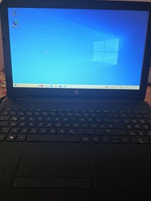HP Model 15-ba015ng - AMD A10  - 8GB RAM 256 SSD - Windows 10 - Notebook/ Laptop