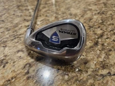 Nice RH Callaway STRATA Sand Wedge with a Uniflex Strata Ultimate Steel Shaft