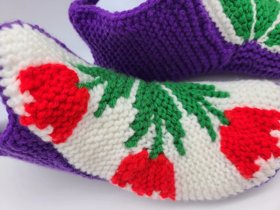 Hermosas zapatillas calcetines hechos a mano Foto 3 de 4